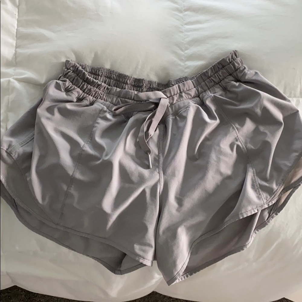 Lululemon Hotty Hot shorts with drawstring